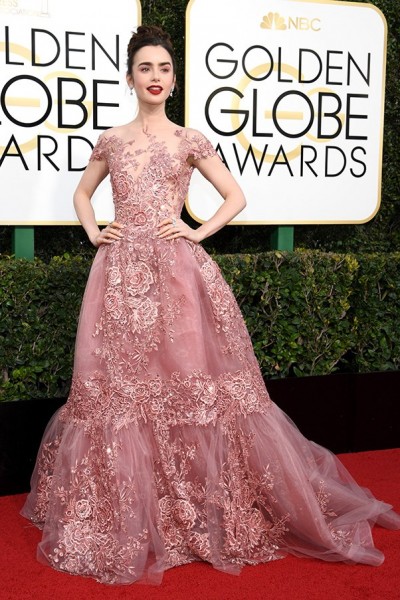 golden-globes-2017-all-the-looks-lily-collins