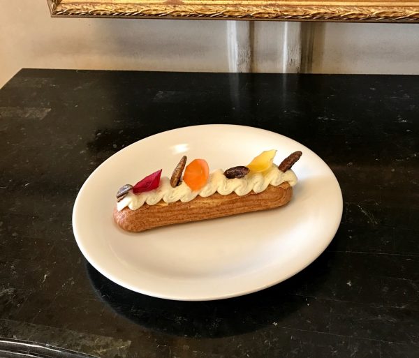 teatime-dukes-bar-eclair