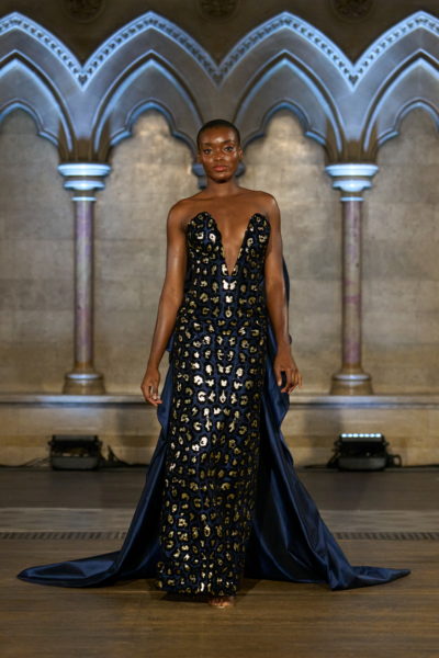 pfw-lena-erziak-iron-sakura-leopardgown