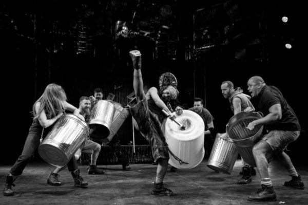 stomp-troupe